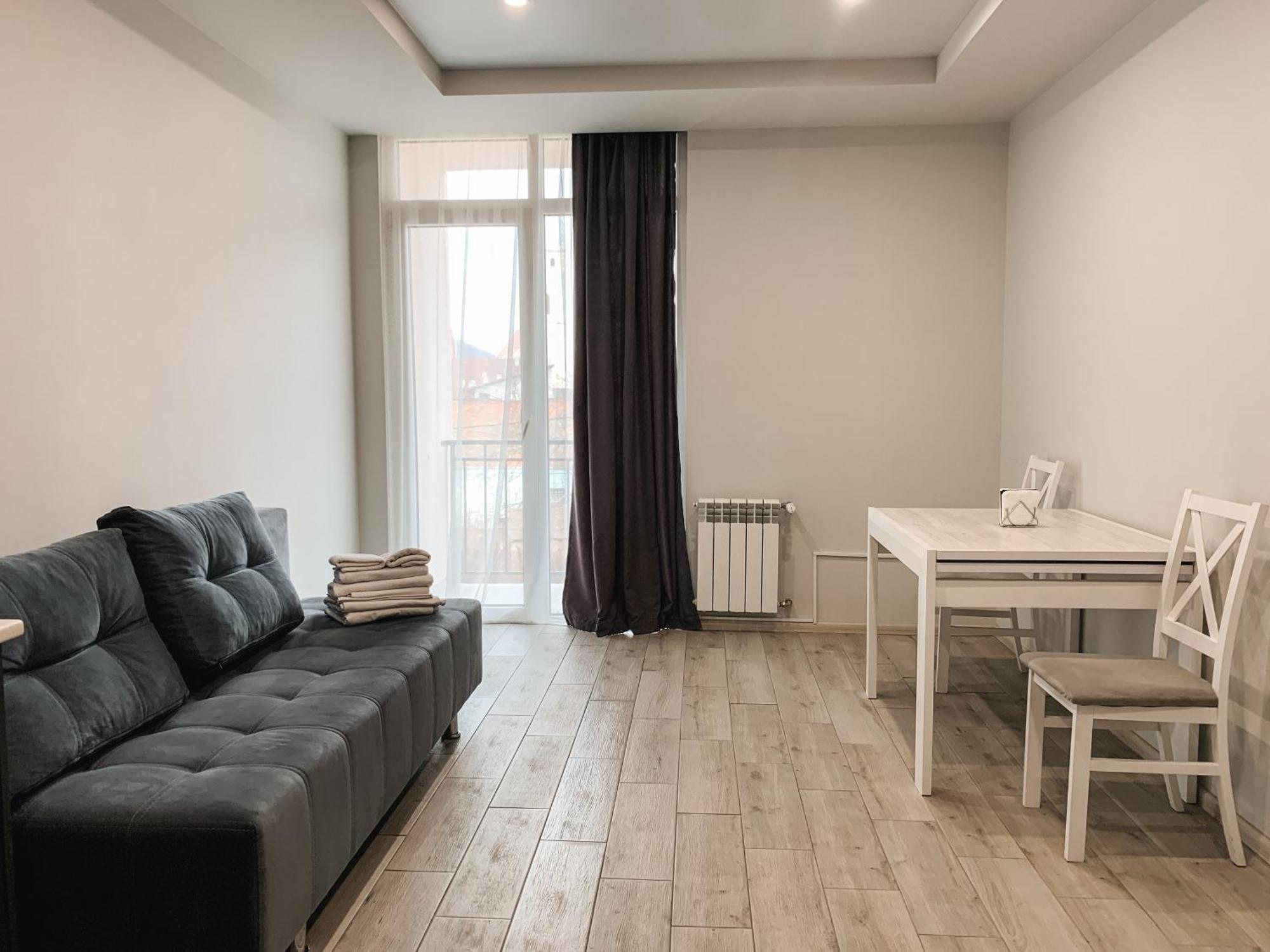 Apartments Domovik Mira 11S/9 Munkács Kültér fotó